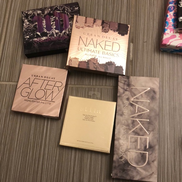 MYSTERY MAKEUP BUNDLE💓10 FULL SIZED ITEMS!! - Picture 5 of 5